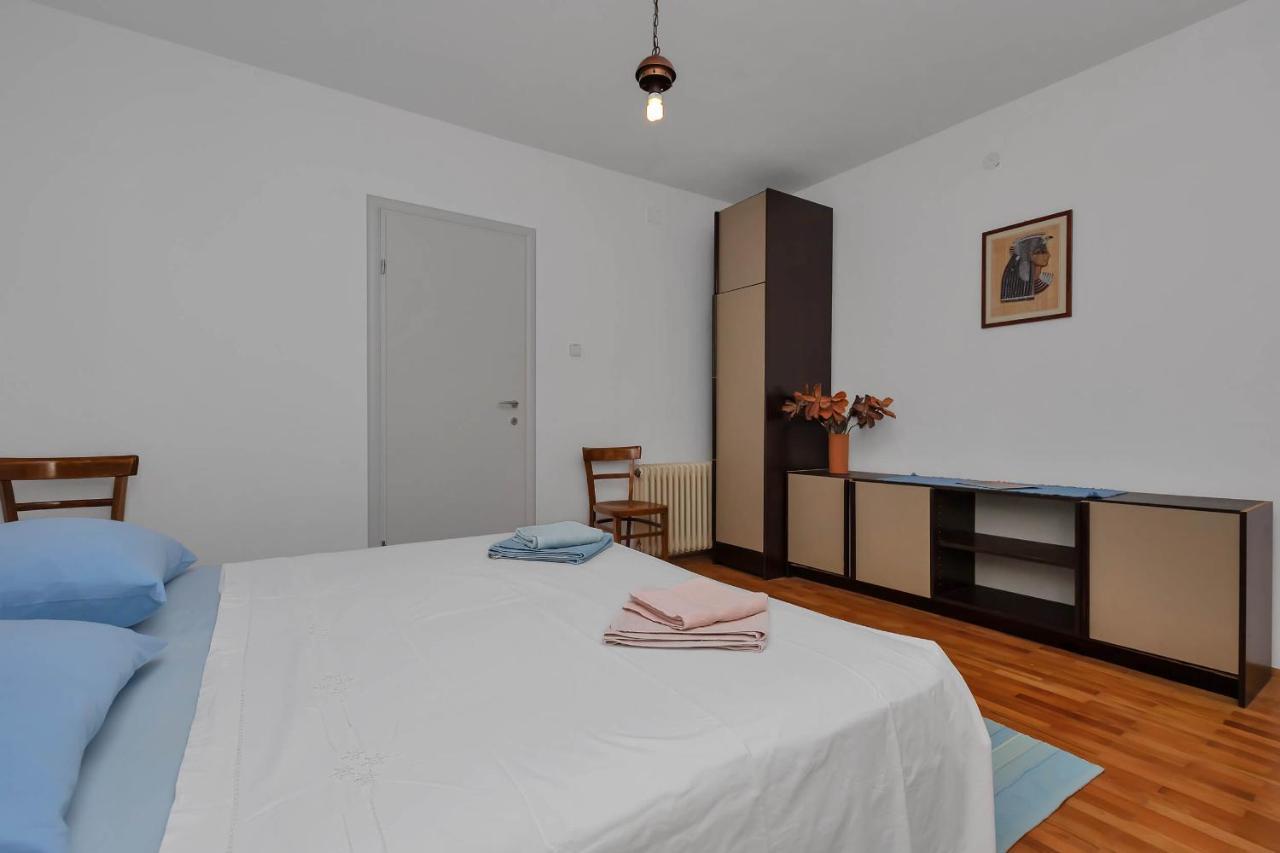 Apartments Vele Makarska Eksteriør billede