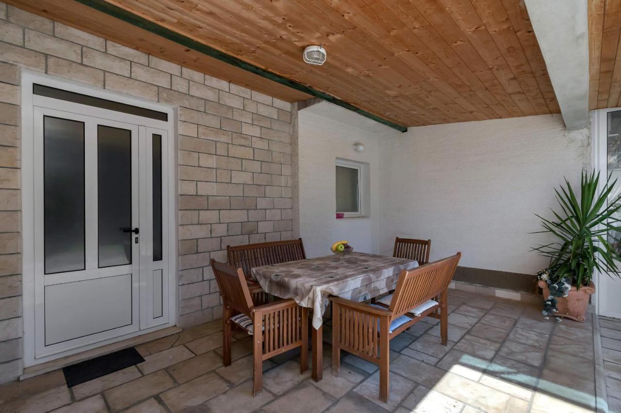 Apartments Vele Makarska Eksteriør billede